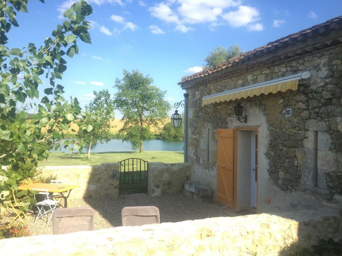 Gite Le Cezan Jegun Bagian luar foto